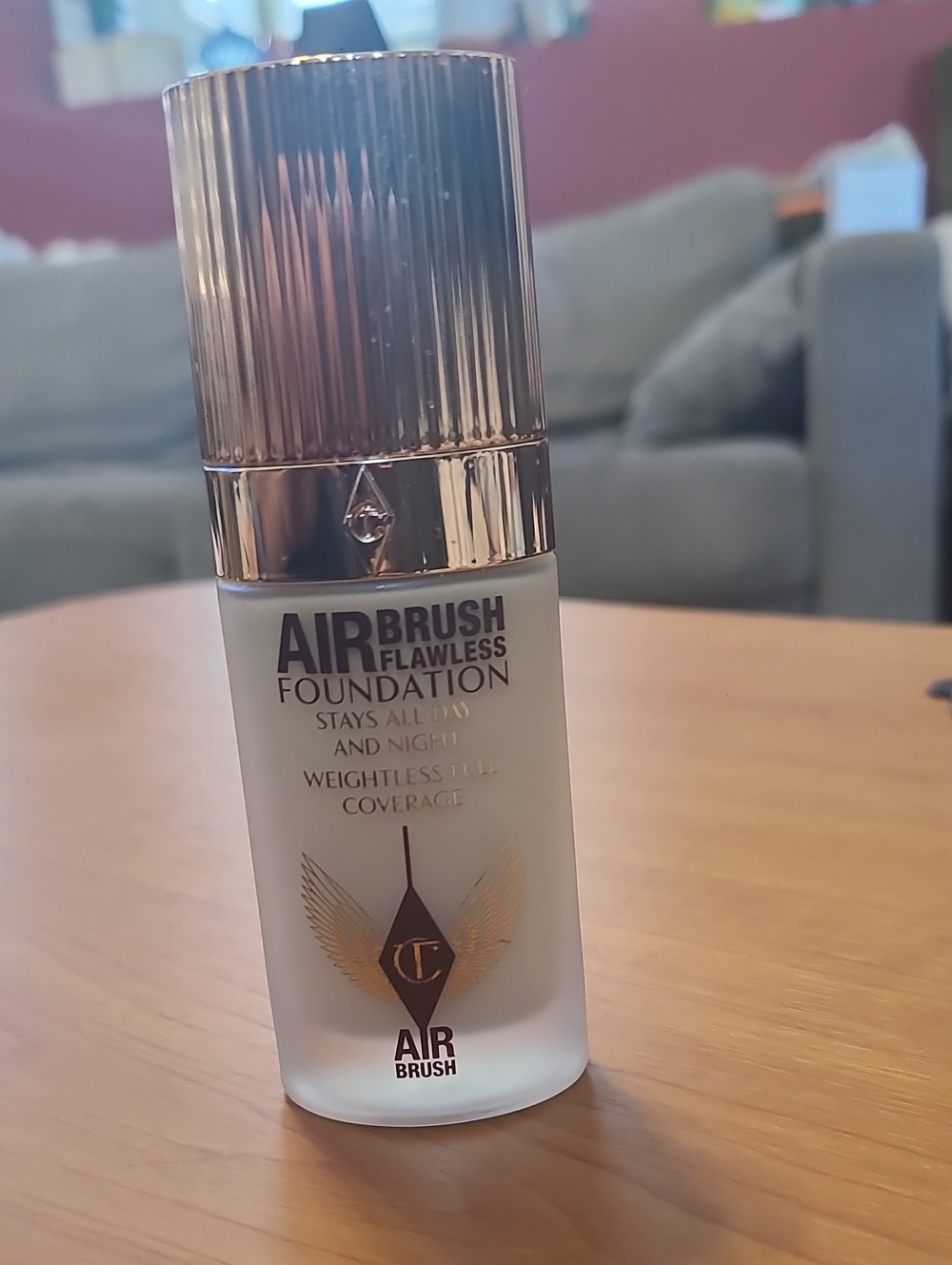 Charlotte Tilbury AIRBRUSH FLAWLESS FOUNDATION6 NEUTRAL MSRP $49